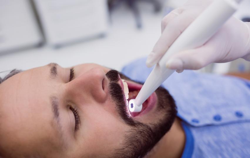 Como funciona o processo de enxerto ósseo bucal