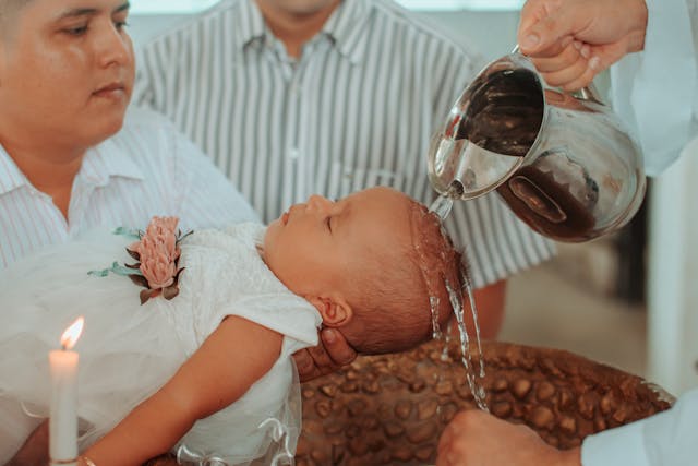 Como é o Curso de Batismo: Um Guia Detalhado para Iniciantes