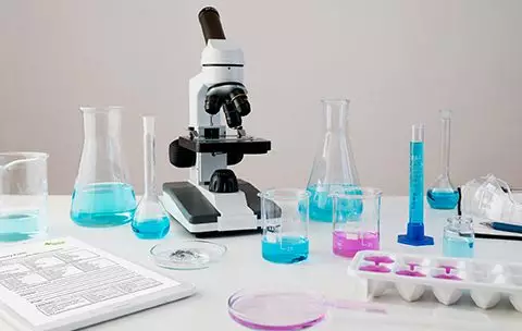 Capa do Curso de Química Analítica Avançada