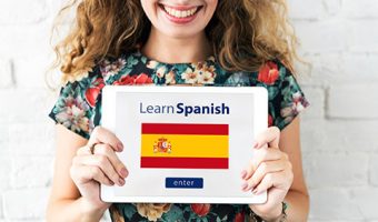 Capa do Curso de Espanhol para Contextos Acadêmicos